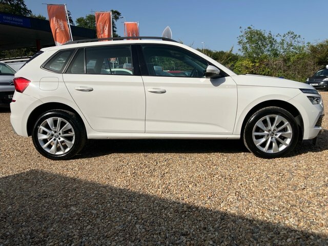 Skoda Kamiq 1.0 Tsi Se White #6
