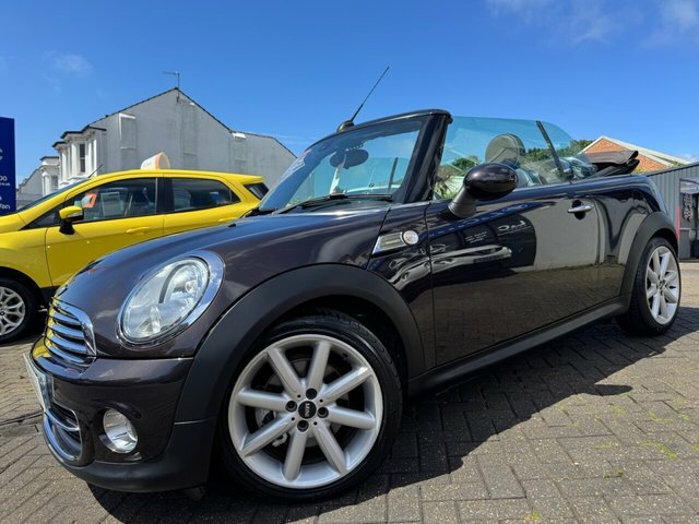 Mini Convertible 1.6 Cooper Highgate Convertible Brown #2