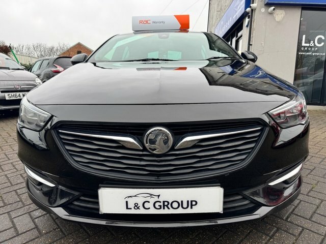 Vauxhall Insignia 2.0 Turbo D Blueinjection Sri VX Line Nav Black #4