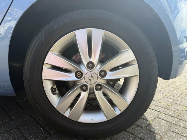 Hyundai Ix20 Premium Silver #26