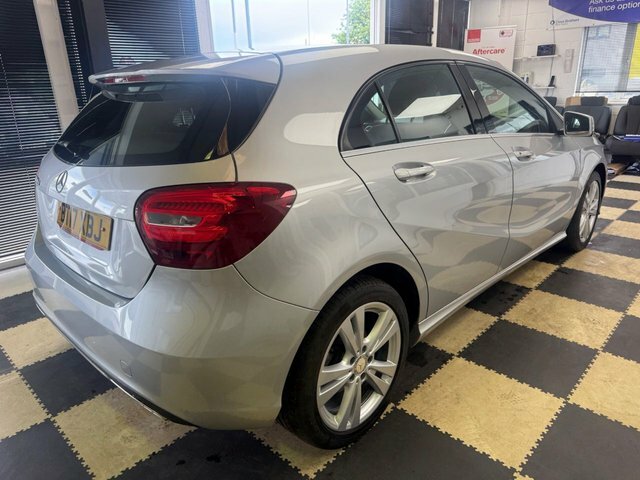 Mercedes-Benz A Class A180d Sport Hatchback BT17XBJ Silver #6