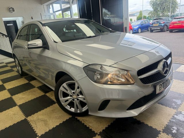 Mercedes-Benz A Class A180d Sport Hatchback BT17XBJ Silver #2