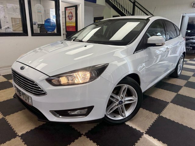 Ford Focus Titanium Hatchback White