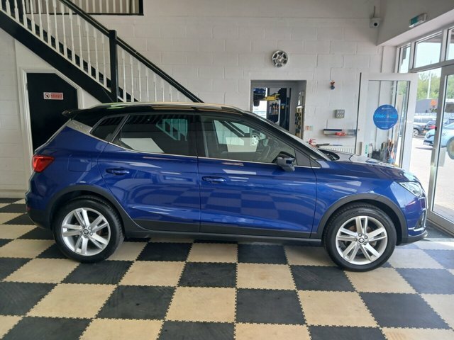 Seat Arona Tsi Gpf Fr Suv DA19GKY Blue #4