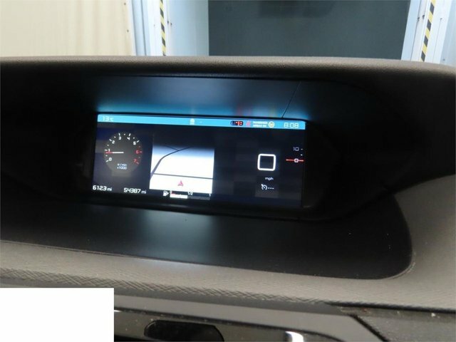 Citroen Grand C4 SpaceTourer Bluehdi Touch Plus Mpv Red #3