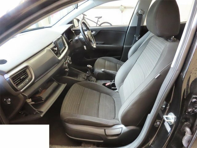 Kia Stonic T-gdi 2 Suv Black #2