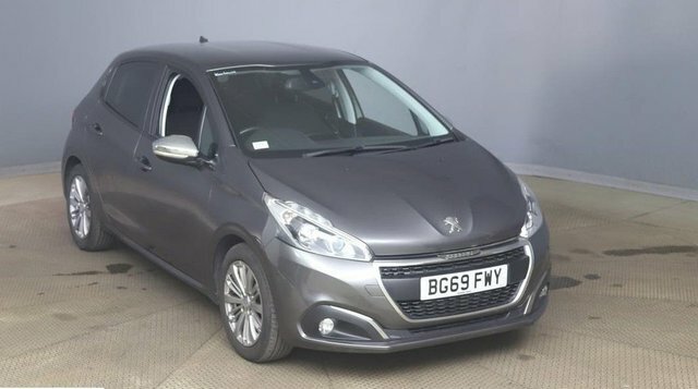 Peugeot 208 Bluehdi Ss Active Grey #1