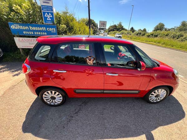 Fiat 500L 1.4 Pop Star 95 Bhp White #19