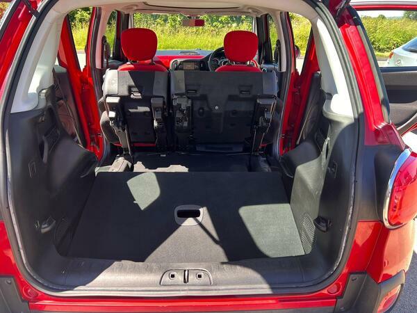 Fiat 500L 1.4 Pop Star 95 Bhp White #39