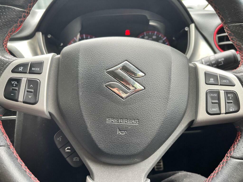 Suzuki Vitara 1.6 Sz-t White #33