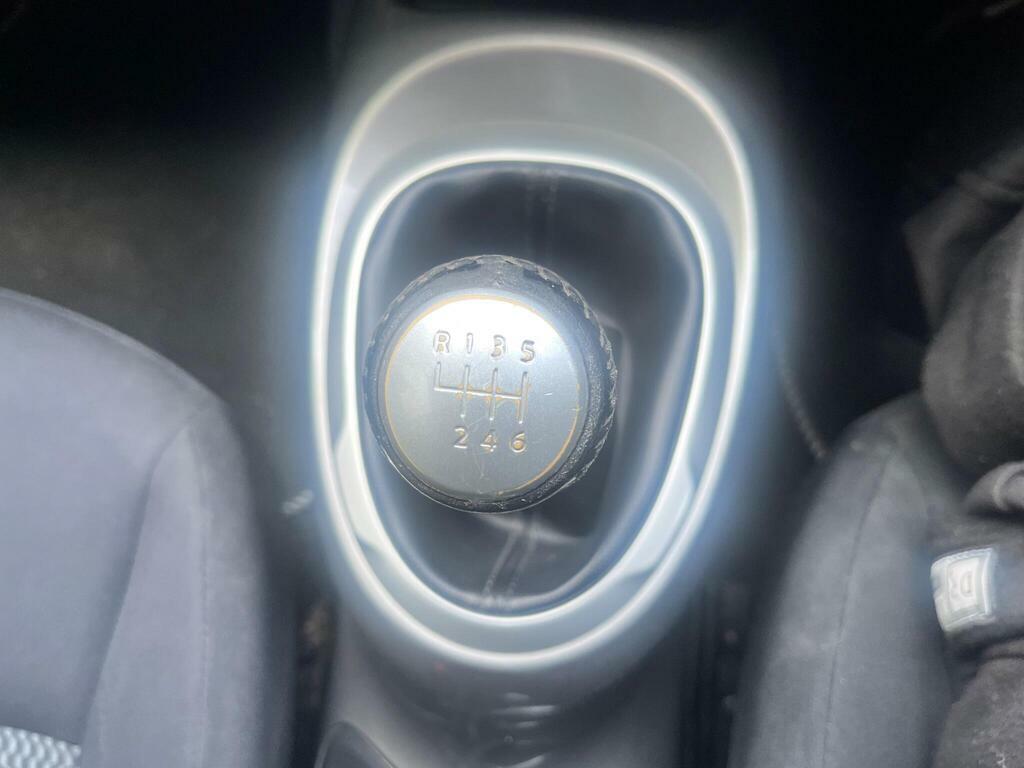 Nissan Juke Suv White #18