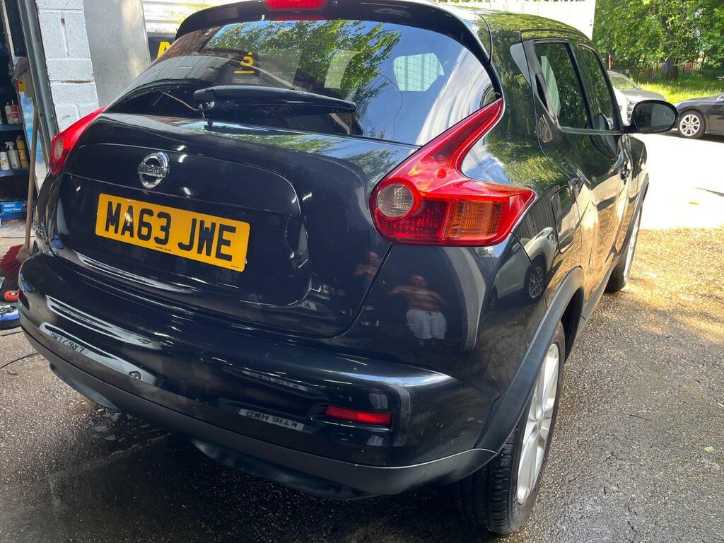 Nissan Juke Hatchback White #11