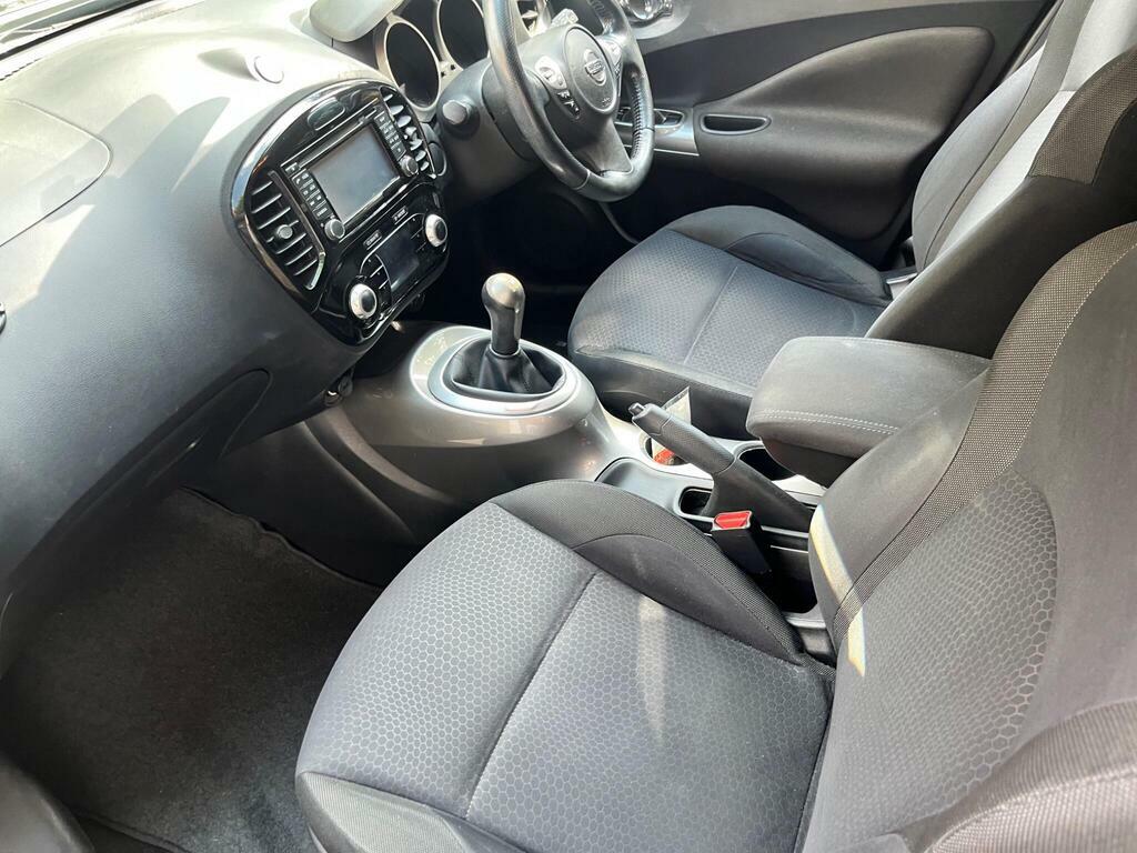 Nissan Juke Hatchback White #17