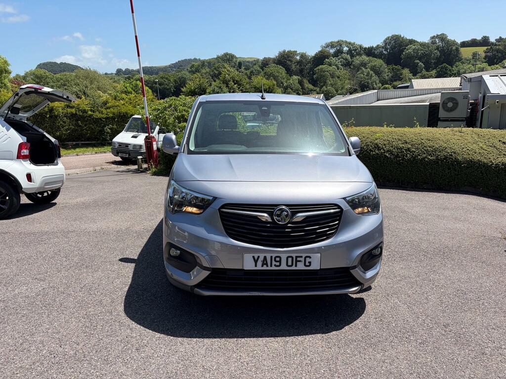 Vauxhall Combo Life 1.5 Turbo D Blueinjection Energy Mpv Au Grey #2