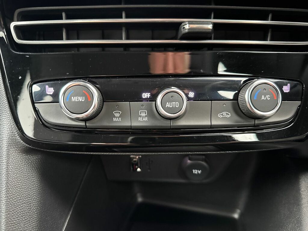 Vauxhall Mokka-e Griffin Green #15