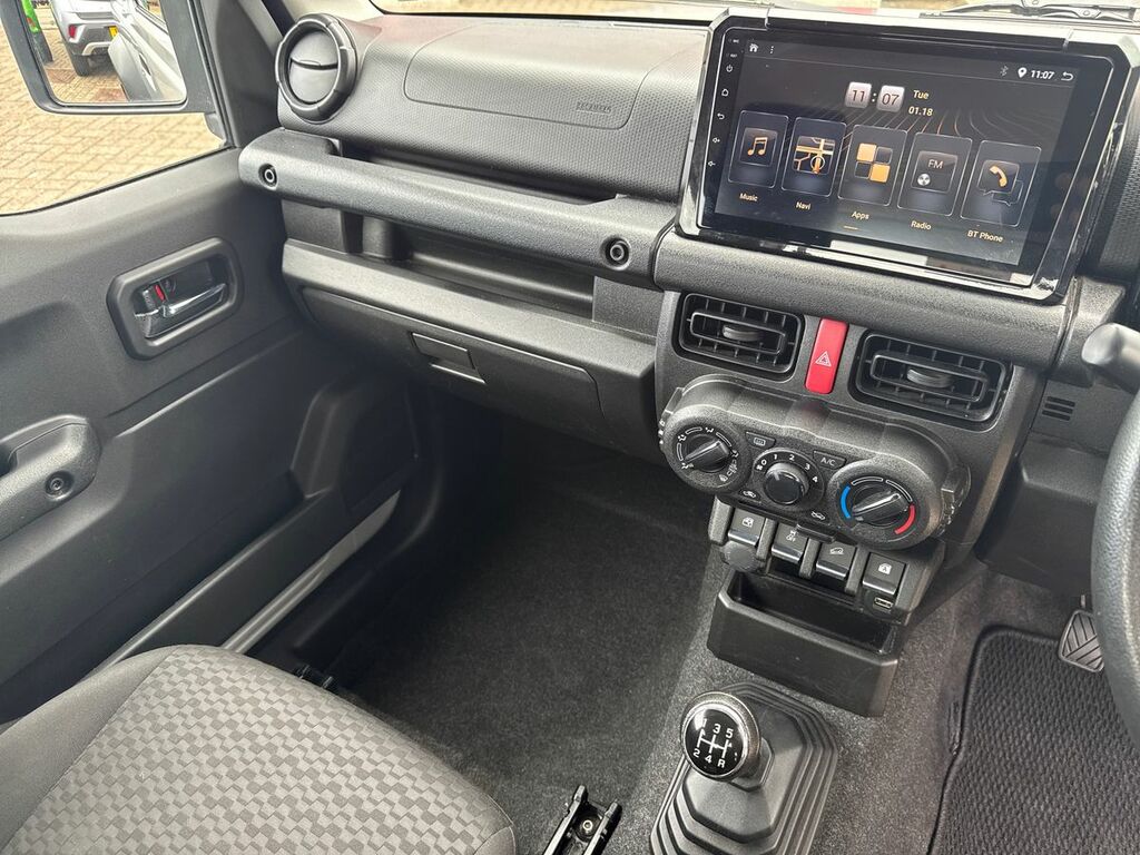 Suzuki Jimny Sz5 Automatic #14