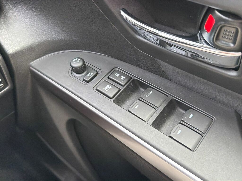 Suzuki S Cross 2025 75 Motion #16