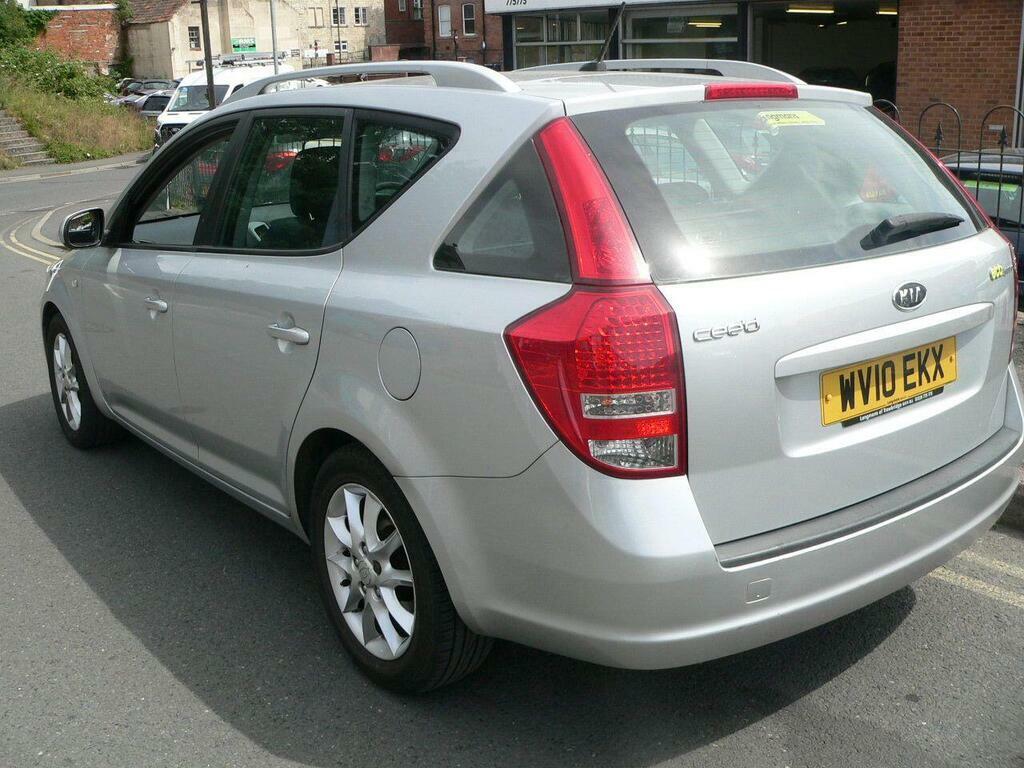 Kia Ceed 1.6 Crdi Ecodynamics 2 Sports Wagon Euro 4 S S WV10EKX Silver #4