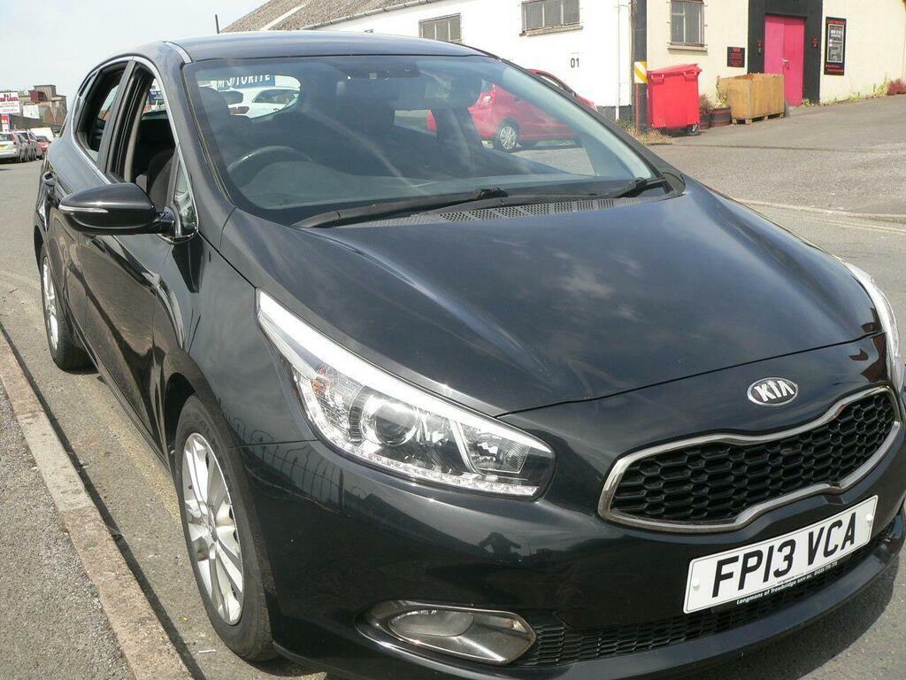 Kia Ceed 1.6 Crdi 2 Euro 5 Black