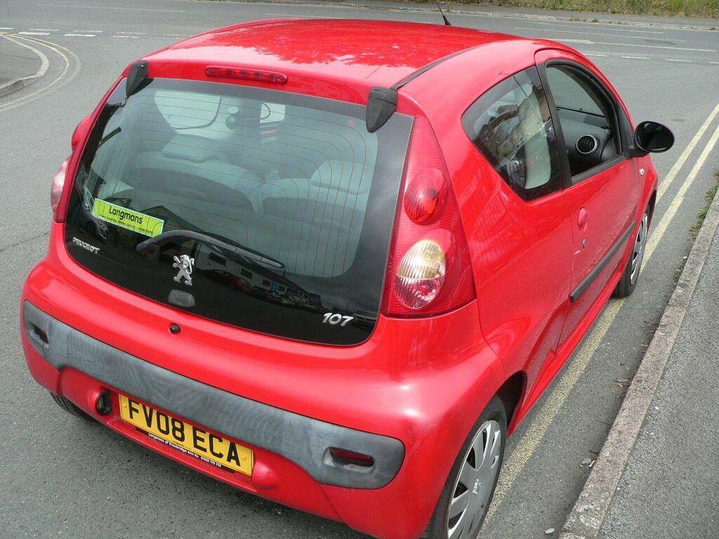 Peugeot 107 Red #7