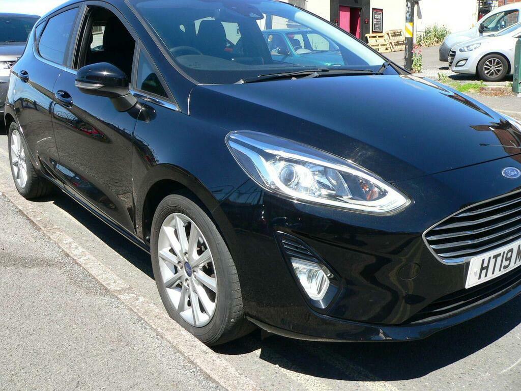 Ford Fiesta 1.0T Ecoboost Titanium Euro 6 S S Black
