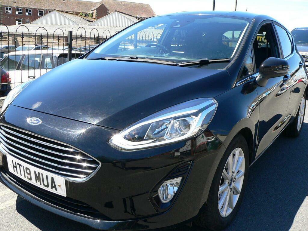 Ford Fiesta 1.0T Ecoboost Titanium Euro 6 S S HT19MUA Black #3
