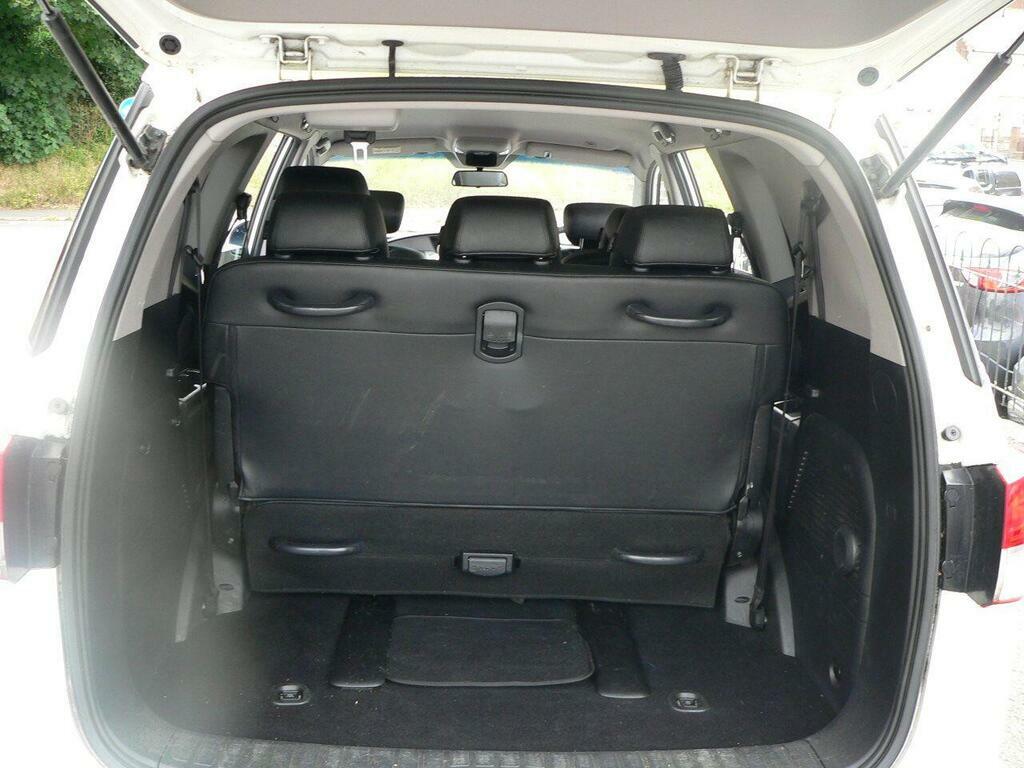 SsangYong Turismo D Se Silver #31