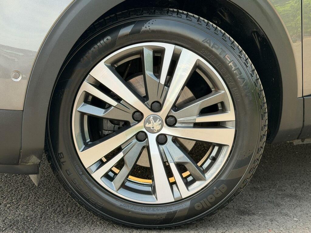 Peugeot 3008 Suv 1.2 Puretech Gt Line Euro 6 Ss 202020 CV20FME Grey #3
