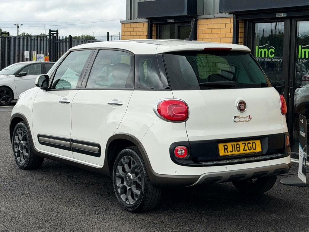Fiat 500L Yellow #22