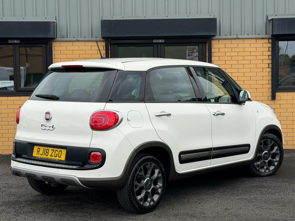 Fiat 500L Yellow #11