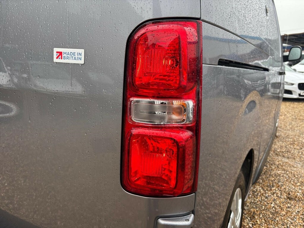 Vauxhall Vivaro Vivaro F2700 Dynamic Ss White #46