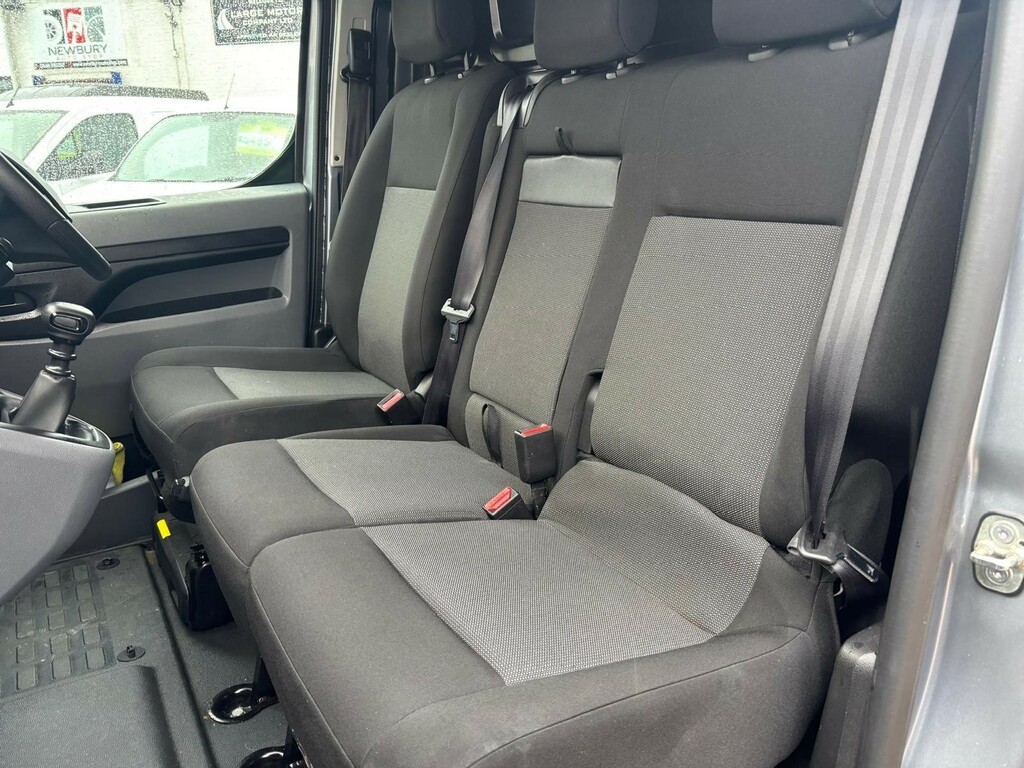 Vauxhall Vivaro Vivaro F2700 Dynamic Ss White #13