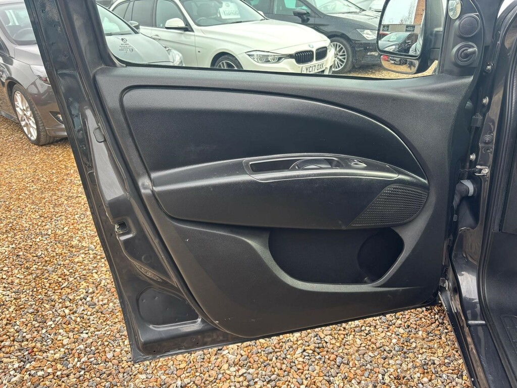 Vauxhall Combo 1.6 Cdti 2300 16V Panel Van L2 H1 Ss #40