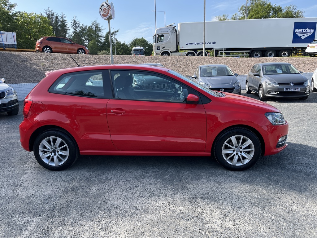 Volkswagen Polo 1.0 75 Se Red #3