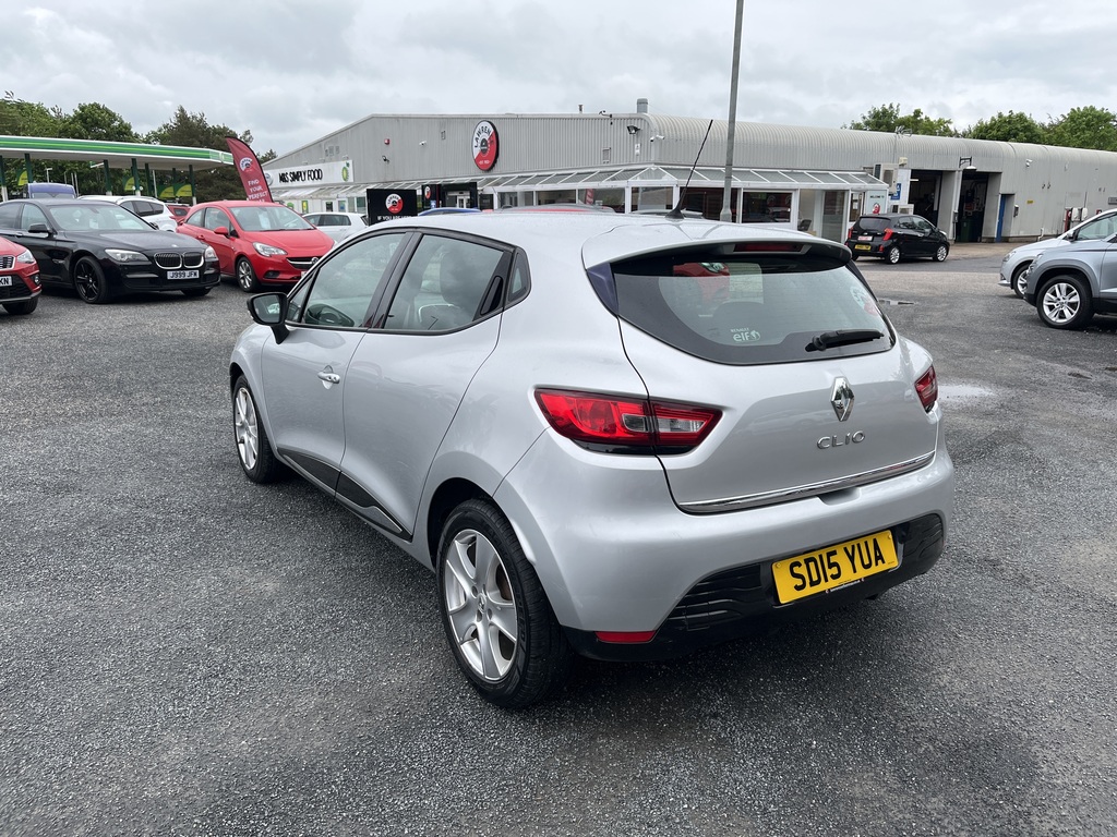 Renault Clio 1.2 16V Dynamique Medianav Silver #4