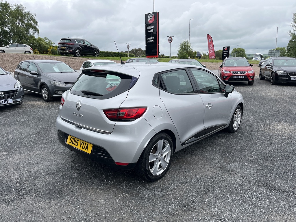Renault Clio 1.2 16V Dynamique Medianav Silver #3