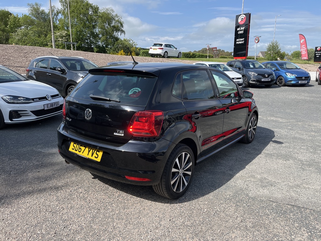 Volkswagen Polo 1.2 Tsi R-line SD67YVS Black #4