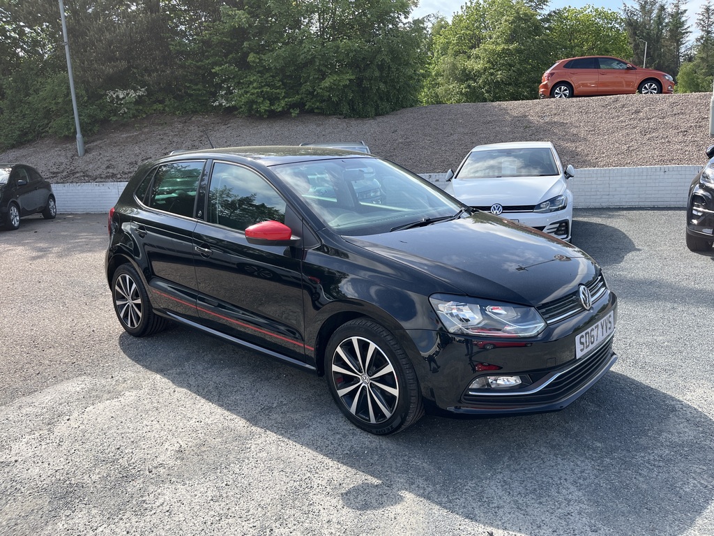 Volkswagen Polo 1.2 Tsi R-line SD67YVS Black #2