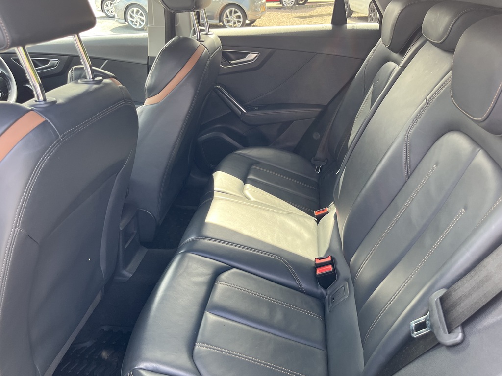 Audi Q2 2.0 Tdi Quattro Edition 1 S Tronic FT17FOV Grey #5