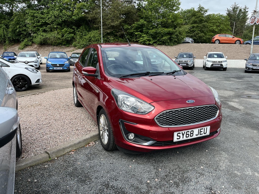 Ford KA+ 1.2 85 Zetec Red