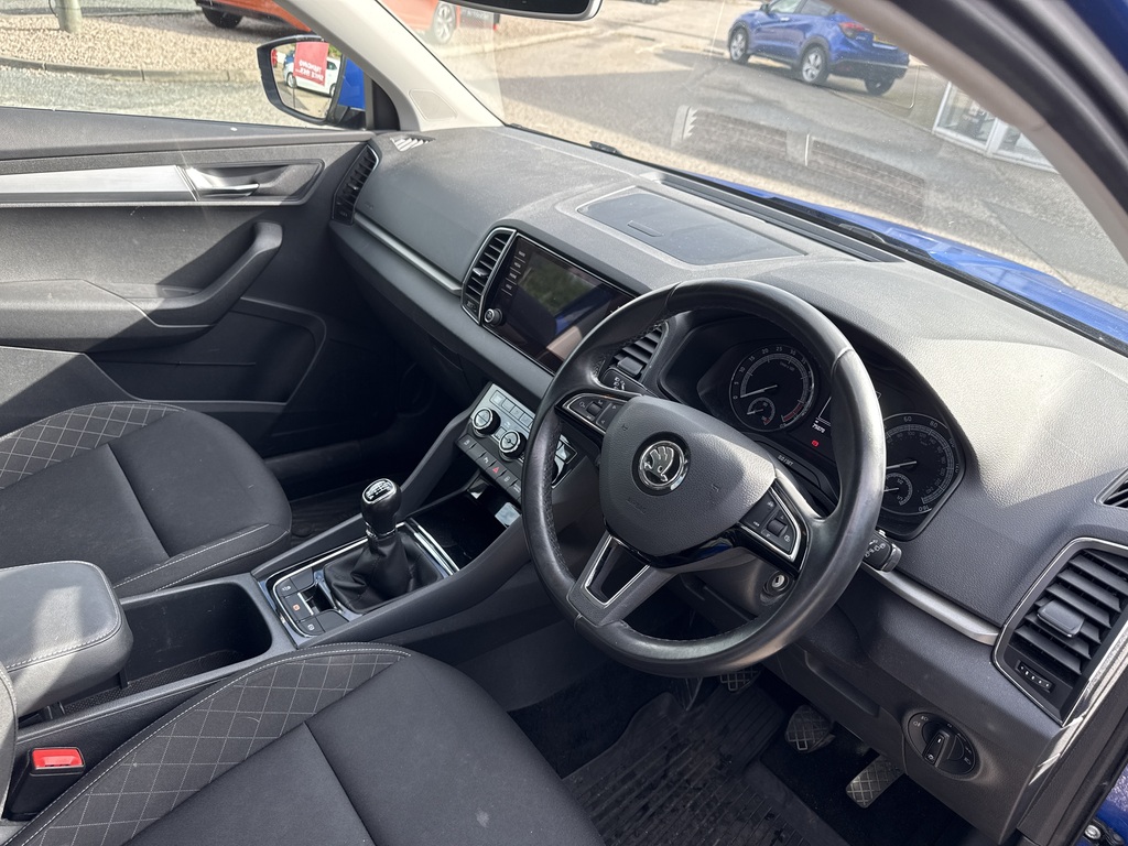 Skoda Karoq 2.0 Tdi Se Technology Blue #2