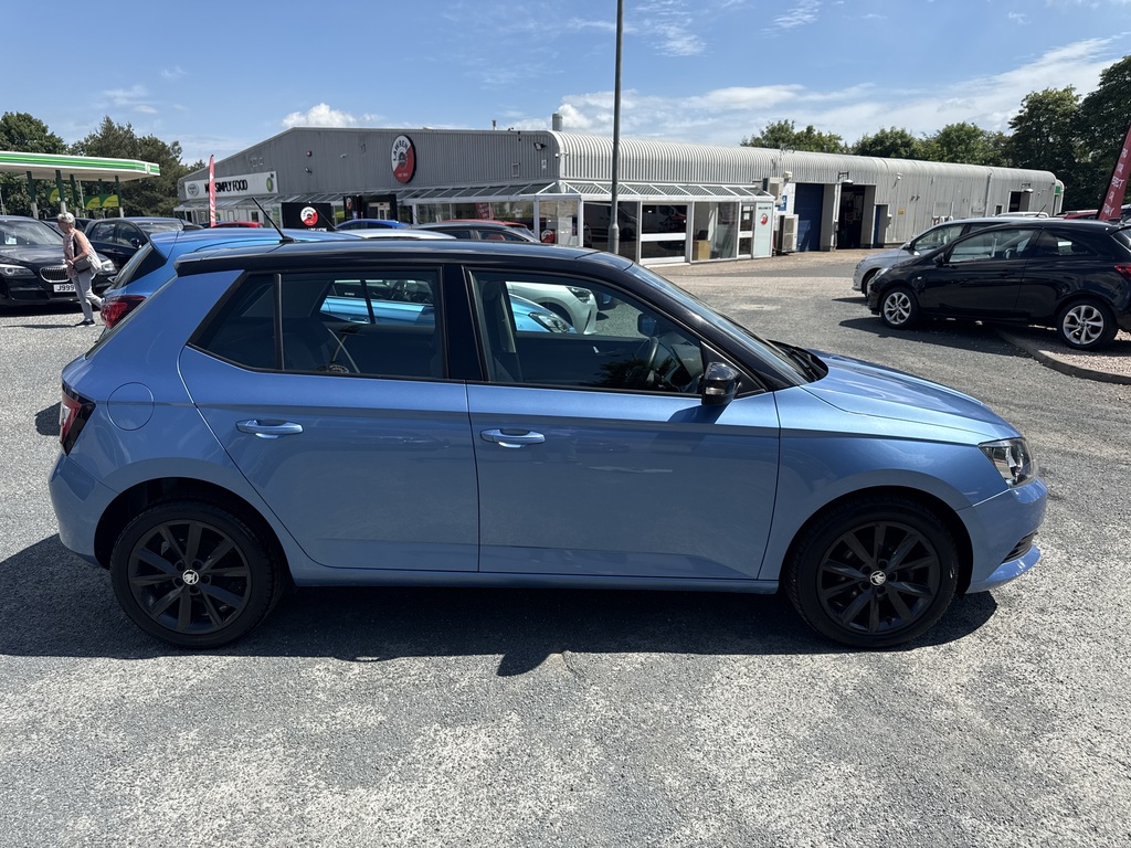 Skoda Fabia 1.2 Tsi 90 Se SM65GZS Blue #2