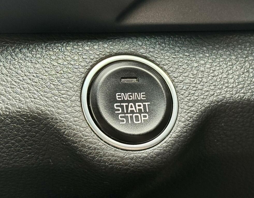 Kia Stonic 1.4 Mpi 2 Black #25