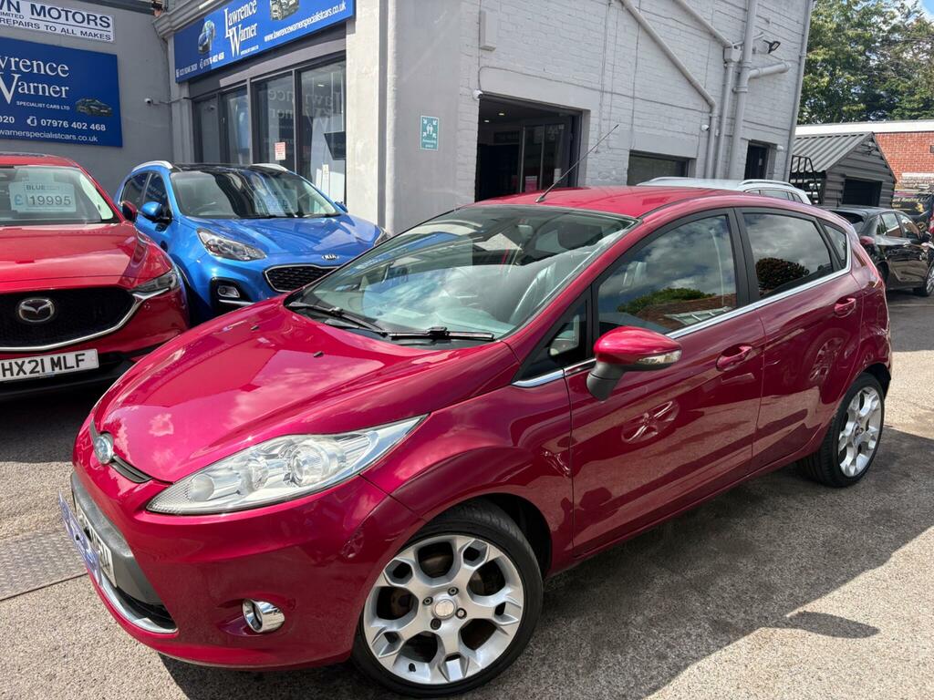 Ford Fiesta White #4