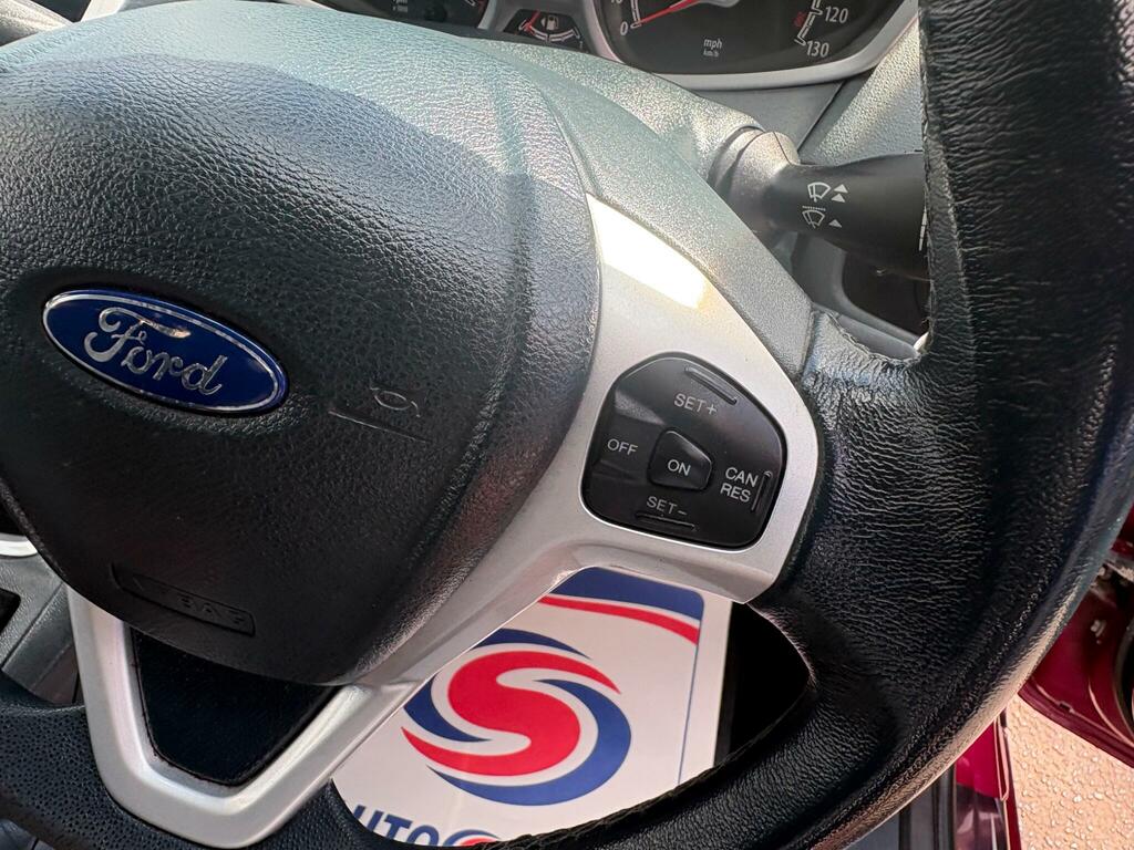 Ford Fiesta White #31