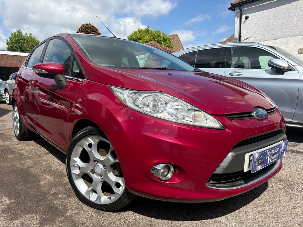 Ford Fiesta White #2