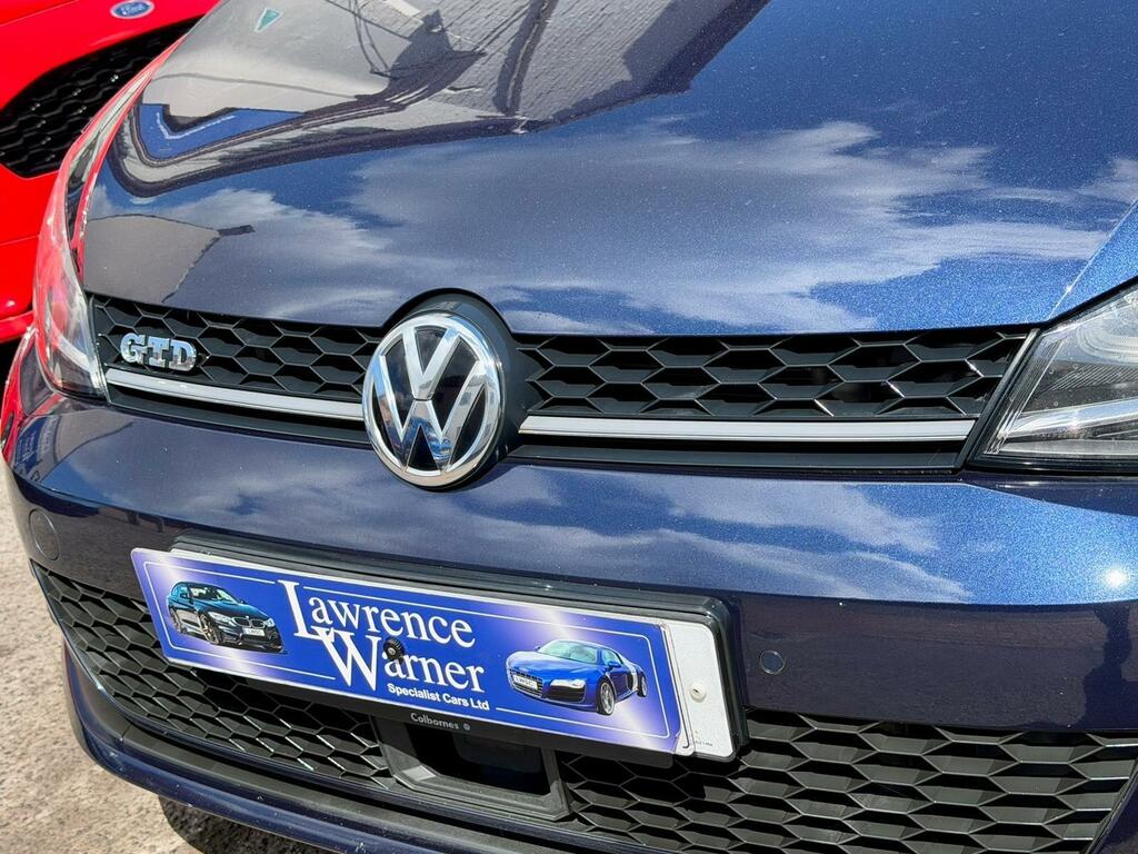 Volkswagen Golf 1.2 Tsi Bluemotion Tech S Euro 5 Ss Black #20