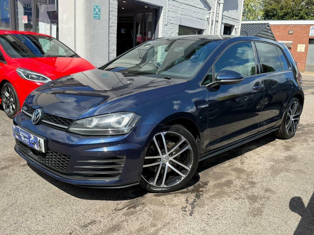 Volkswagen Golf 1.2 Tsi Bluemotion Tech S Euro 5 Ss Black #2