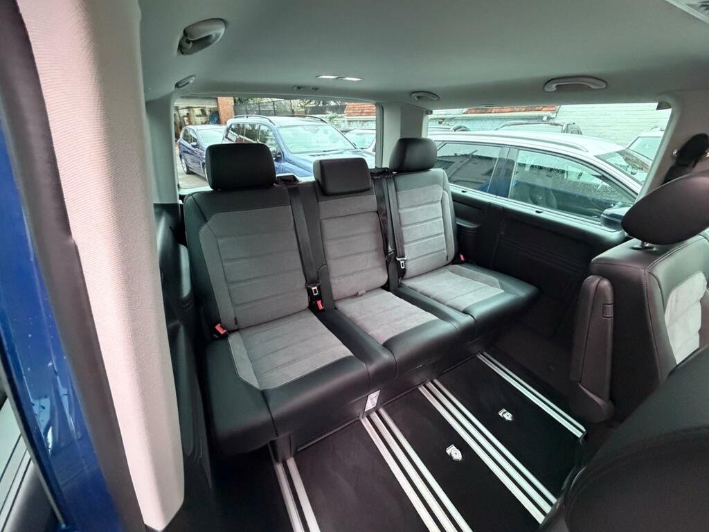 Volkswagen Caravelle Executive Tdi Brown #16
