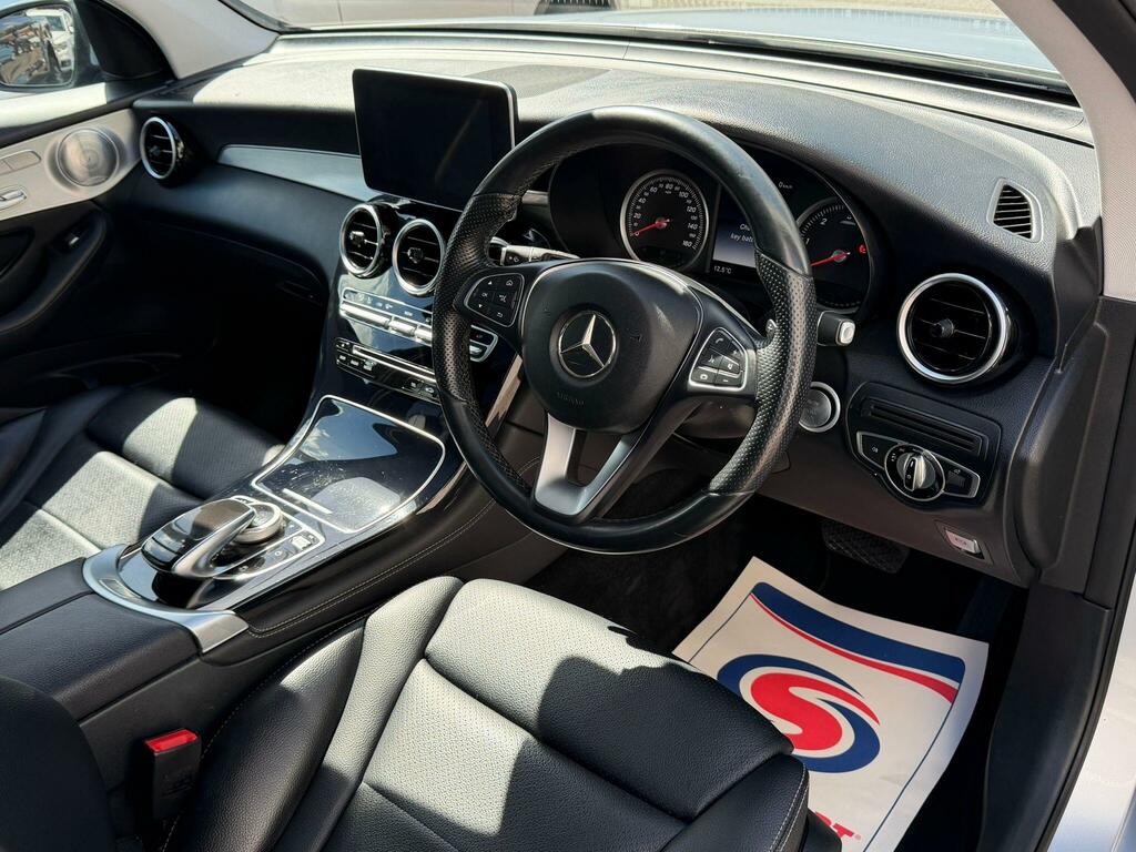 Mercedes-Benz GLC Class Glc 250 D 4Matic Amg Line Black #23